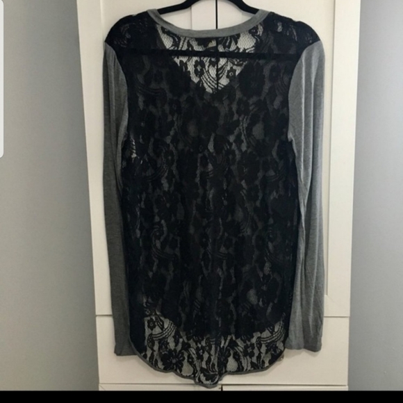 *2 for 20* Aritzia Lace Back Long Sleeve Top - Picture 3 of 10